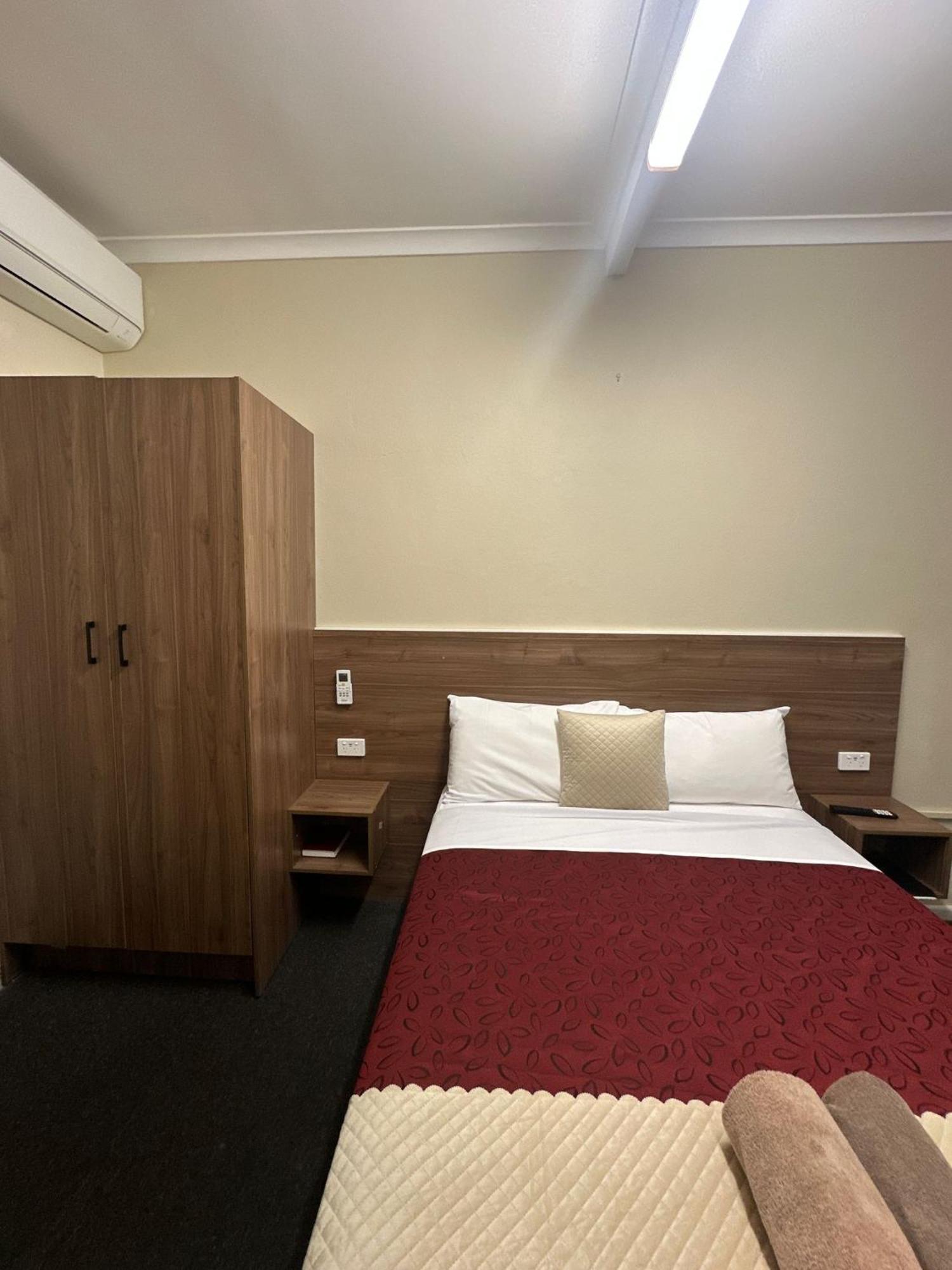 Wattle Tree Motel Cootamundra Kültér fotó