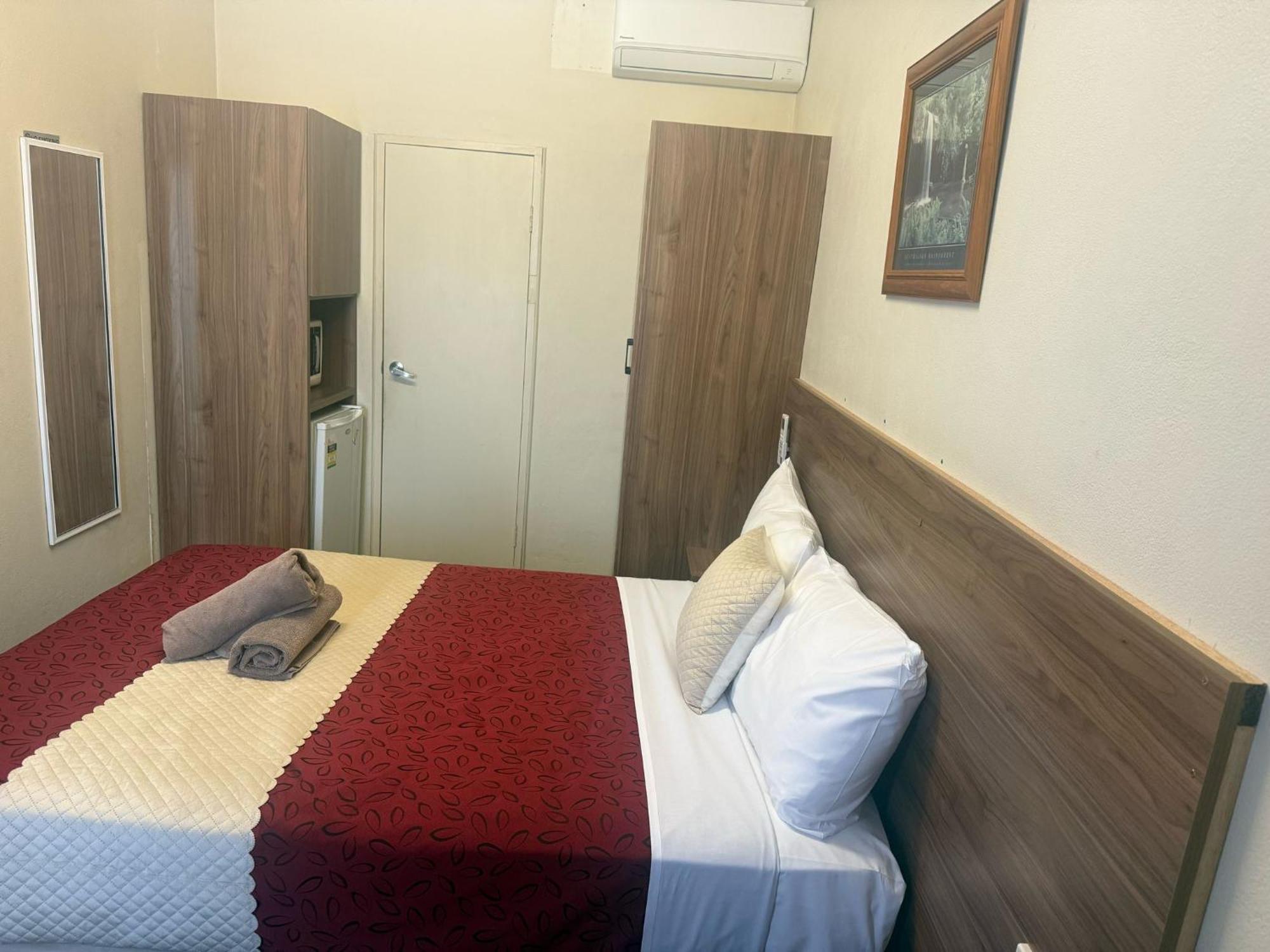 Wattle Tree Motel Cootamundra Kültér fotó